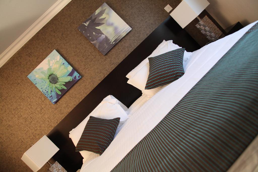Greenvale Hotel Cookstown Δωμάτιο φωτογραφία