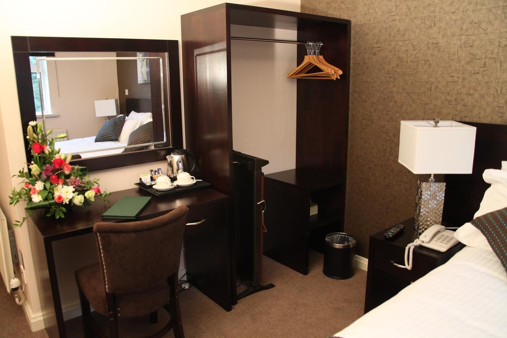Greenvale Hotel Cookstown Δωμάτιο φωτογραφία